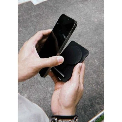 SkinArma Kira Kobai USB-C PD 5000mAh Power Bank With Stand - Black